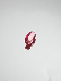 Ruby (synt.) 3 ct oval