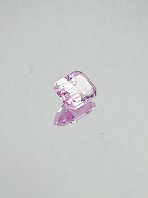 Safiiri (synt.) 10,5 ct smaragdi