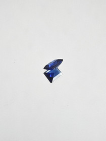 Sapphire (synt.) 0,7 ct baquette