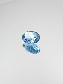 Spinel (synt.) 11,6 ct oval