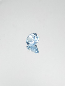 Spinel (synt.) 4,2 ct round