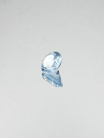 Spinel (synt.) 4,2 ct round