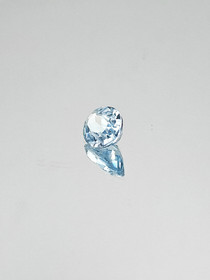 Spinel (synt.) 3,1 ct oval
