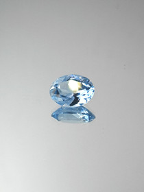 Spinel (synt.) 1,9 ct oval