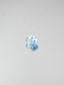 Spinel (synt.) 1,3 ct oval