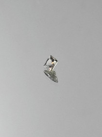 Luonnon safiiri 0,1 ct neliö