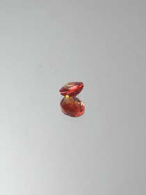 Luonnon safiiri 0,3 ct pisara