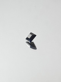 Luonnon safiiri 0,3 ct neliö