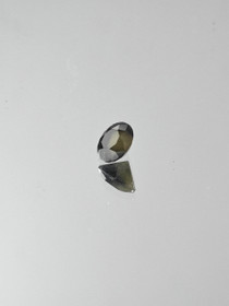 Luonnon safiiri 0,4 ct pyöreä