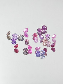 Luonnon safiiri erä ( 3 - 2 mm \ 0,13 ct ) pyöreä