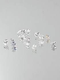 Luonnon safiiri erä ( 2 mm \ 0,07 ct ) pyöreä