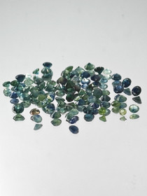 Luonnon safiiri erä ( 3 - 2 mm \ 0,13 ct ) pyöreä