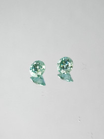 Moissanite pair 4 x 4 x 2 mm \ 2 x 0,4 ct round