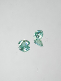 Moissanite pair 4 x 4 x 2 mm \ 2 x 0,4 ct round
