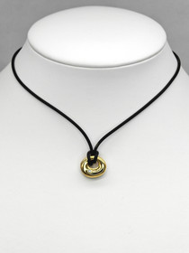 Vintage pendant with ribbon