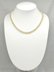 Vintage kaulakoru helmillä