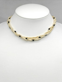 Vintage helmikääty