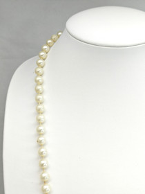 Vintage kaulakoru helmillä