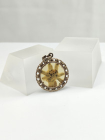 Vintage pendant 