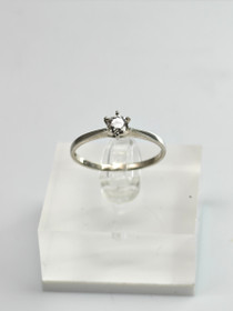 Vintage silver ring with stone