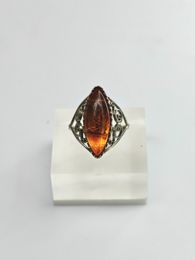 Vintage Baltic Amber ring