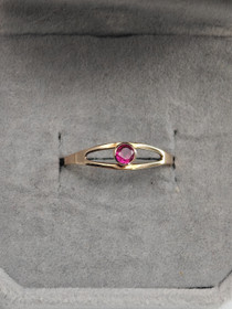 Vintage gold ring with synt.Ruby