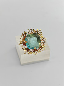 Vintage rintakoru korukivellä