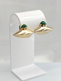 Vintage clip earrings 