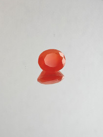 Chalcedony \ Carnelian 5,1 ct oval