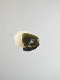Tourmaline 4 ct pear-rose cut