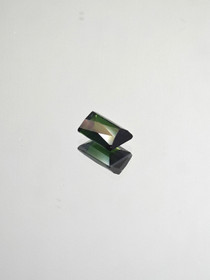 Tourmaline 0,9 ct baquette
