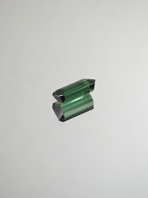Tourmaline 1,6 ct emerald