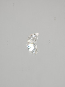 Moissanite 0,6 ct round