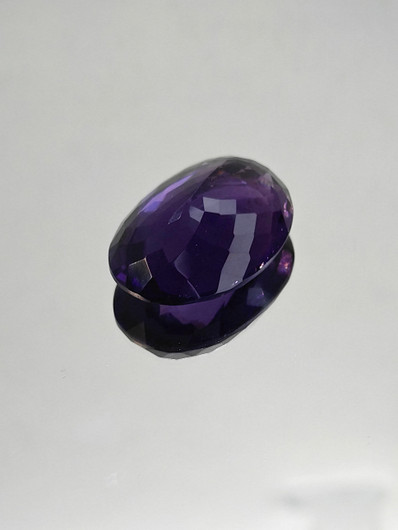 Amethyst (synt.) 51,8 ct oval
