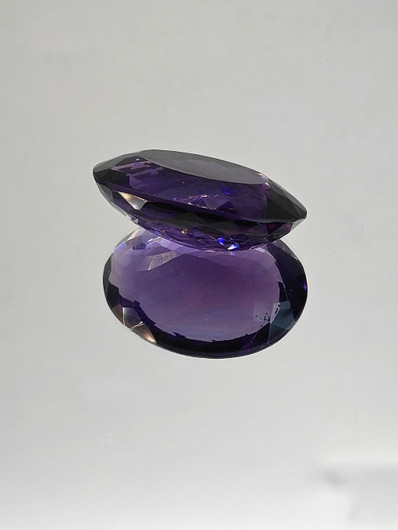 Amethyst (synt.) 51,8 ct oval
