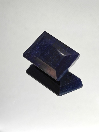 Natural Sapphire 120 ct emerald
