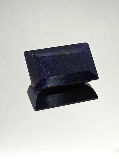 Natural Sapphire 120 ct emerald