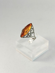 Vintage Baltic Amber ring