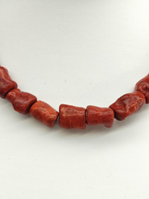 Vintage coral necklace