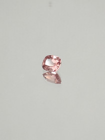 Spinel 0,2 ct cushion