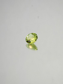 Peridot 0,8 ct round