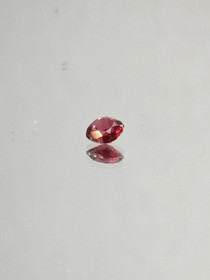 Spinel 0,3 ct square