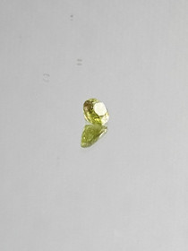 Peridot 0,3 ct oval