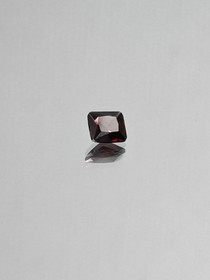 Spinel 0,3 ct square