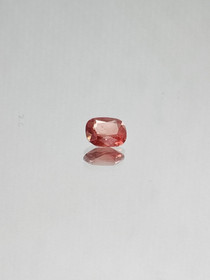 Spinel 0,3 ct cushion