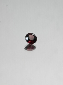 Spinel 0,3 ct round