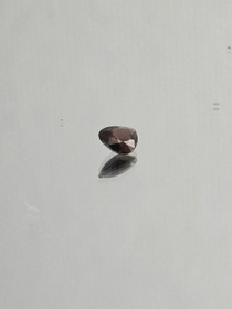 Spinel 0,3 ct pear