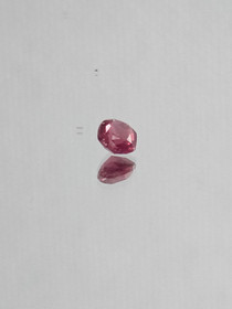 Spinel 0,5 ct cushion