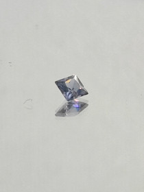 Spinel 0,3 ct princess