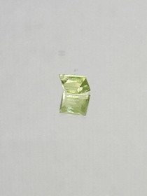 Peridot 0,5 ct princess